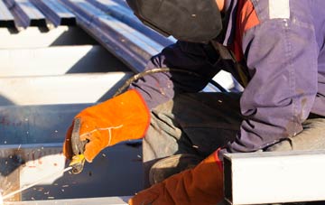 Scaling flat roofing options