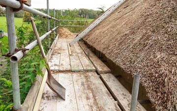 advantages of Scaling thatch roofing